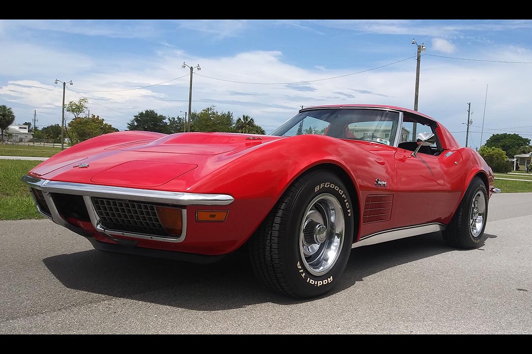 1st Image of a 1972 CHEVROLET CORVETTE