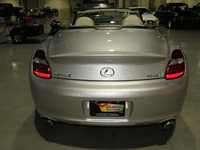 Image 5 of 13 of a 2008 LEXUS SC 430