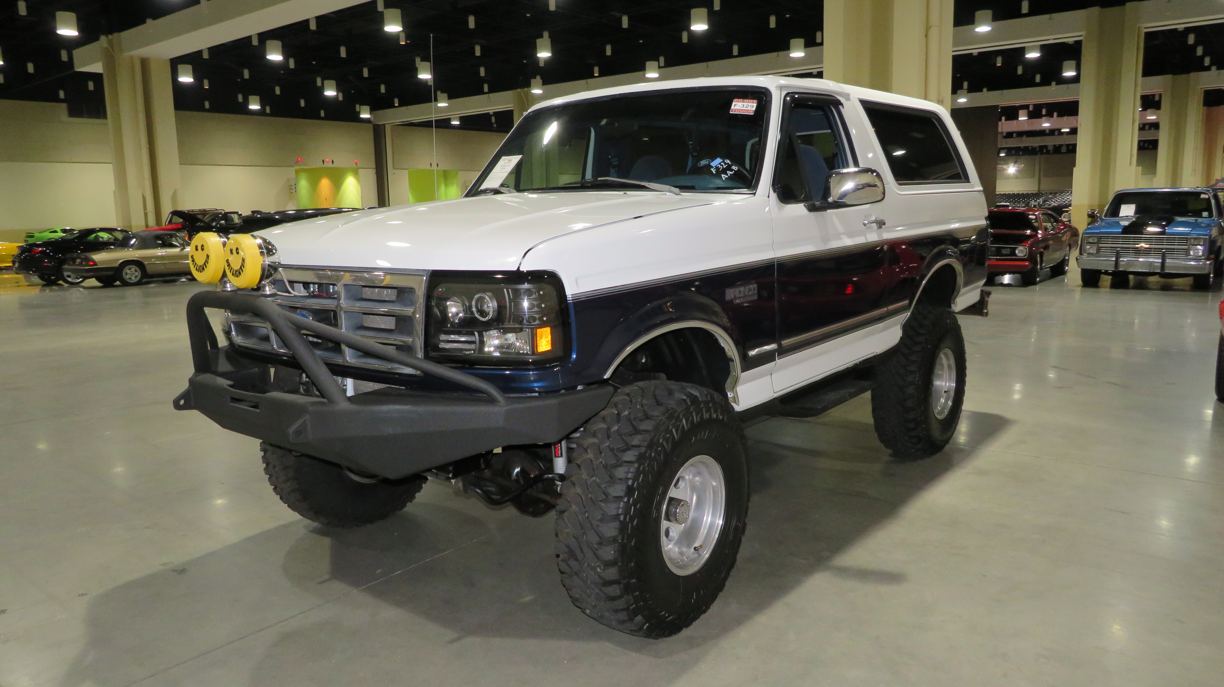 0th Image of a 1994 FORD BRONCO 4X4