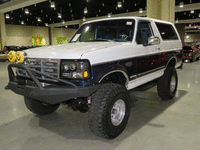 Image 1 of 14 of a 1994 FORD BRONCO 4X4