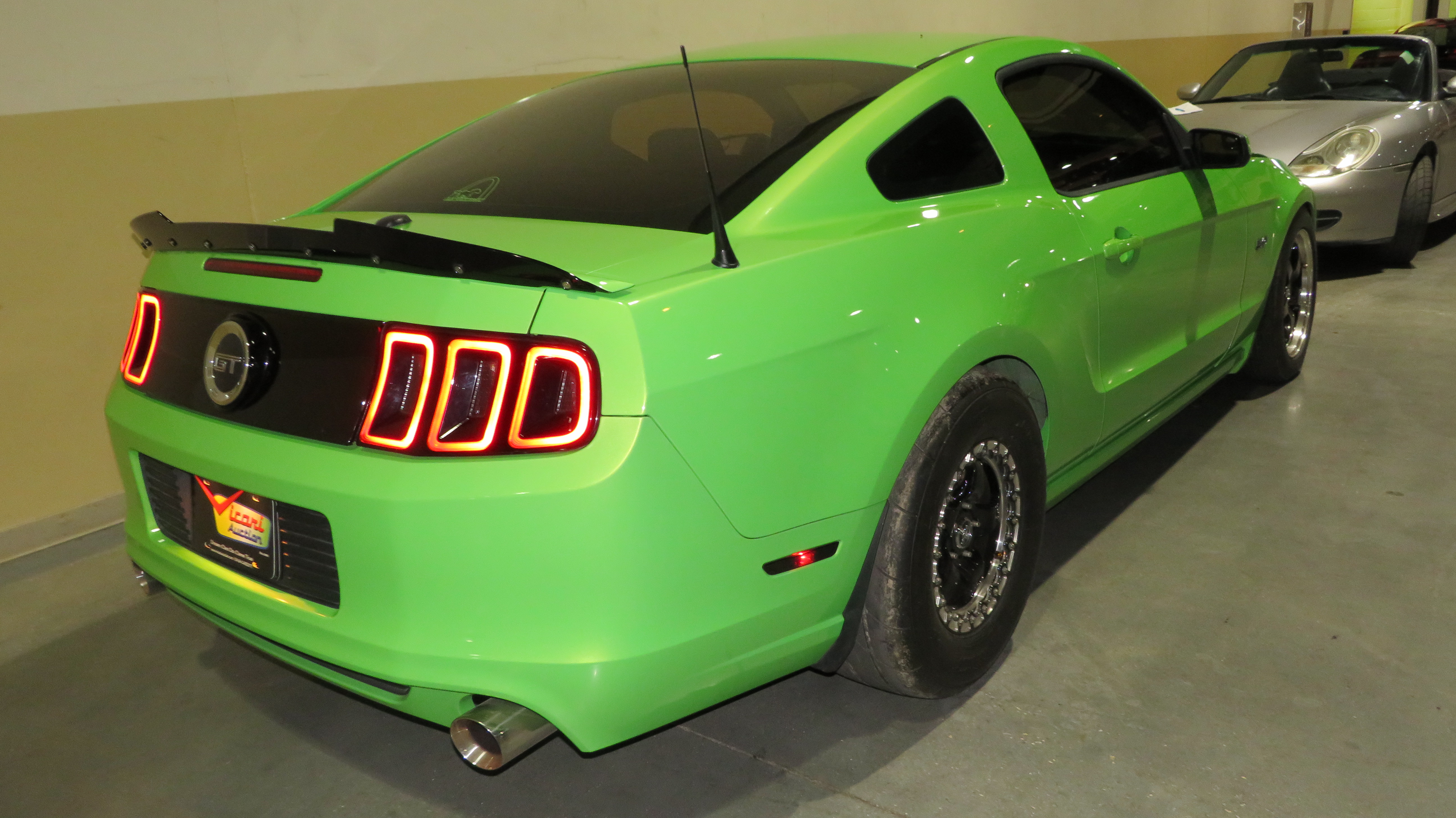 1st Image of a 2013 FORD MUSTANG GT