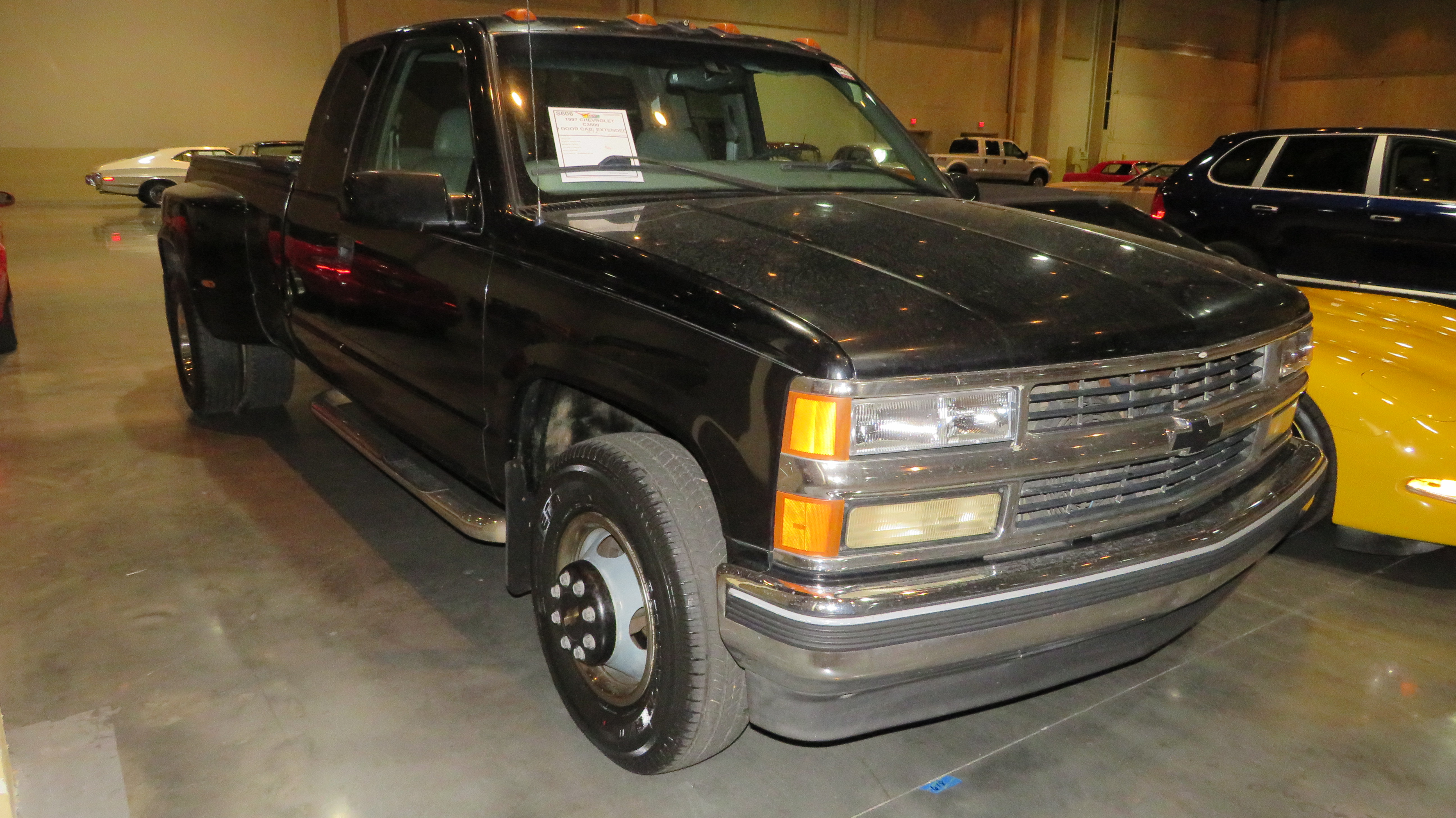 1st Image of a 1997 CHEVROLET C3500