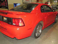 Image 2 of 13 of a 1999 FORD MUSTANG GT