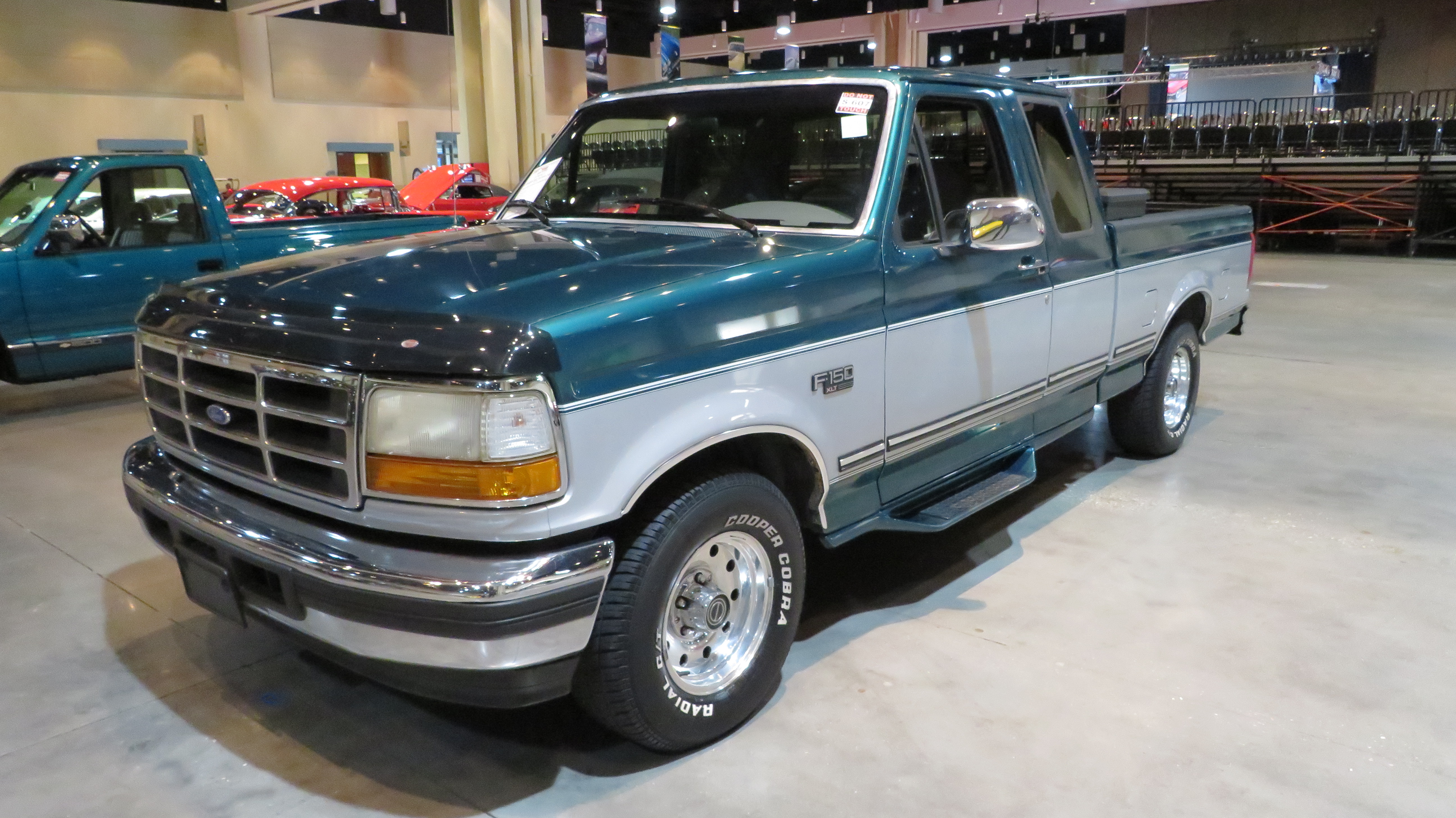0th Image of a 1996 FORD F-150 XLT