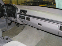Image 9 of 15 of a 1996 FORD F-150 XLT