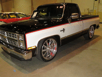 Image 1 of 13 of a 1986 CHEVROLET C10