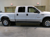 Image 3 of 10 of a 2006 FORD F-250 SUPER DUTY XLT