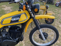 Image 1 of 3 of a 1977 YAMAHA DT 400