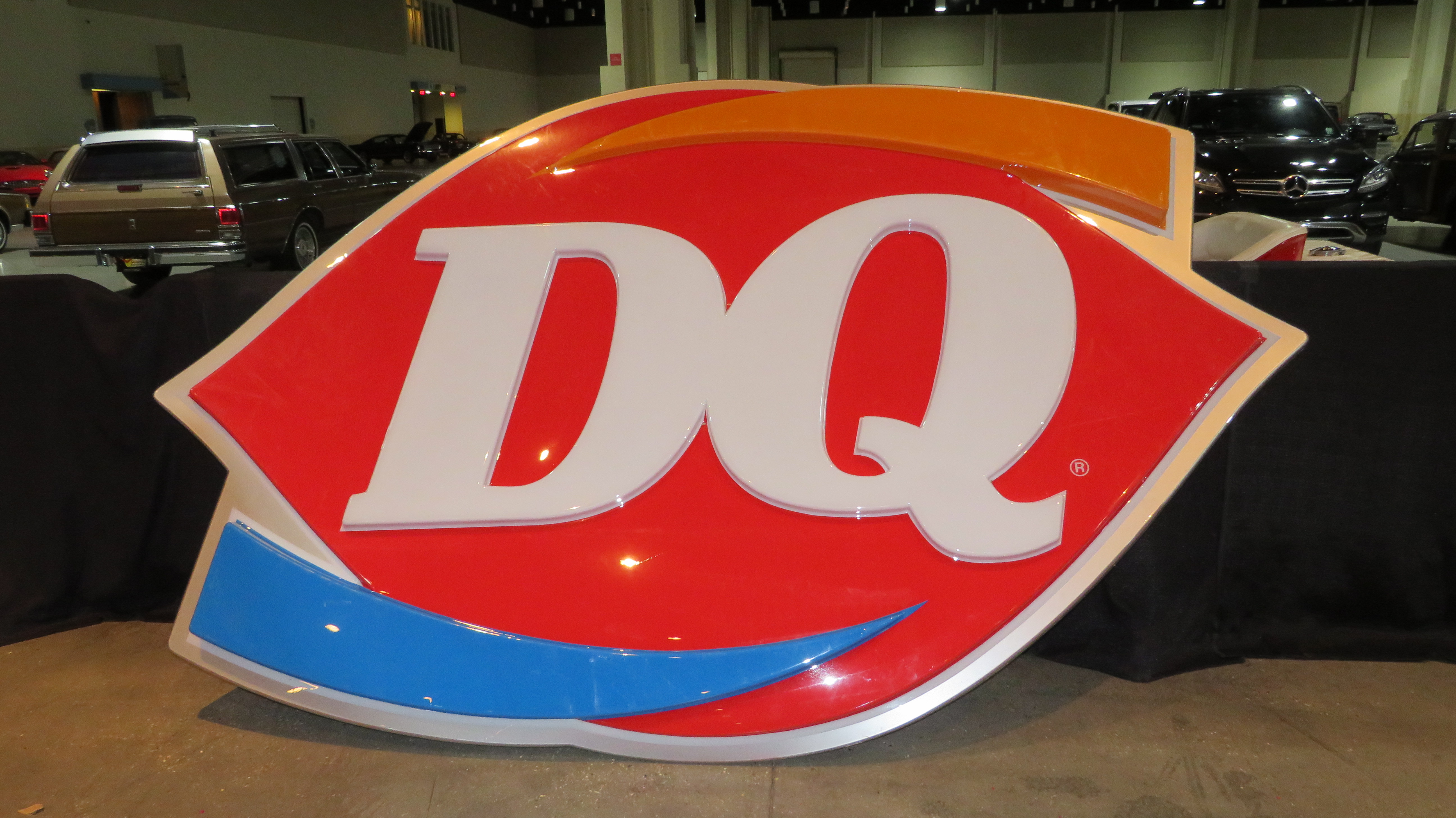 0th Image of a N/A DAIRY QUEEN SIGN 8' W X 6' H
