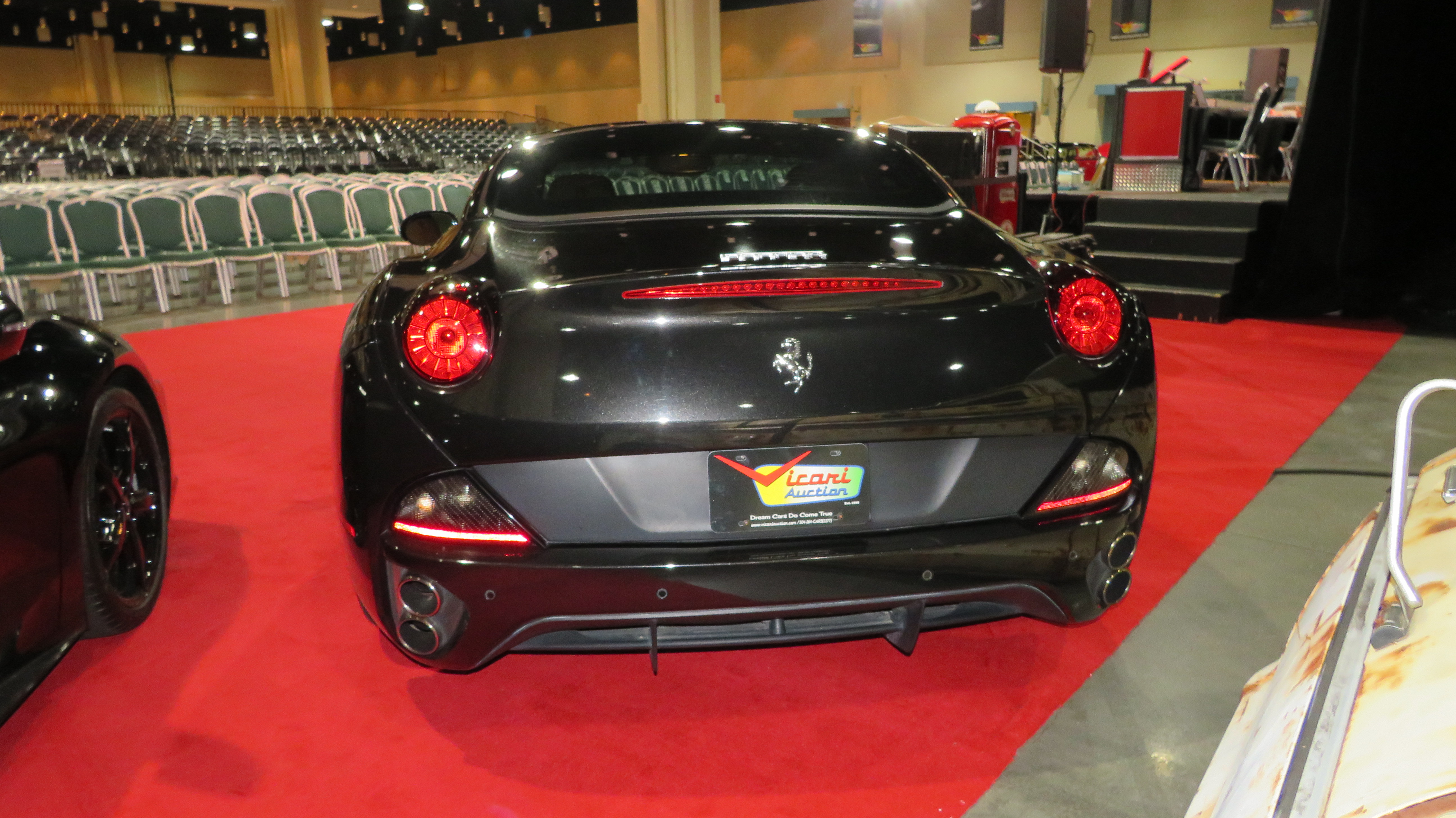 3rd Image of a 2013 FERRARI CALIFORNIA USA SPYDER