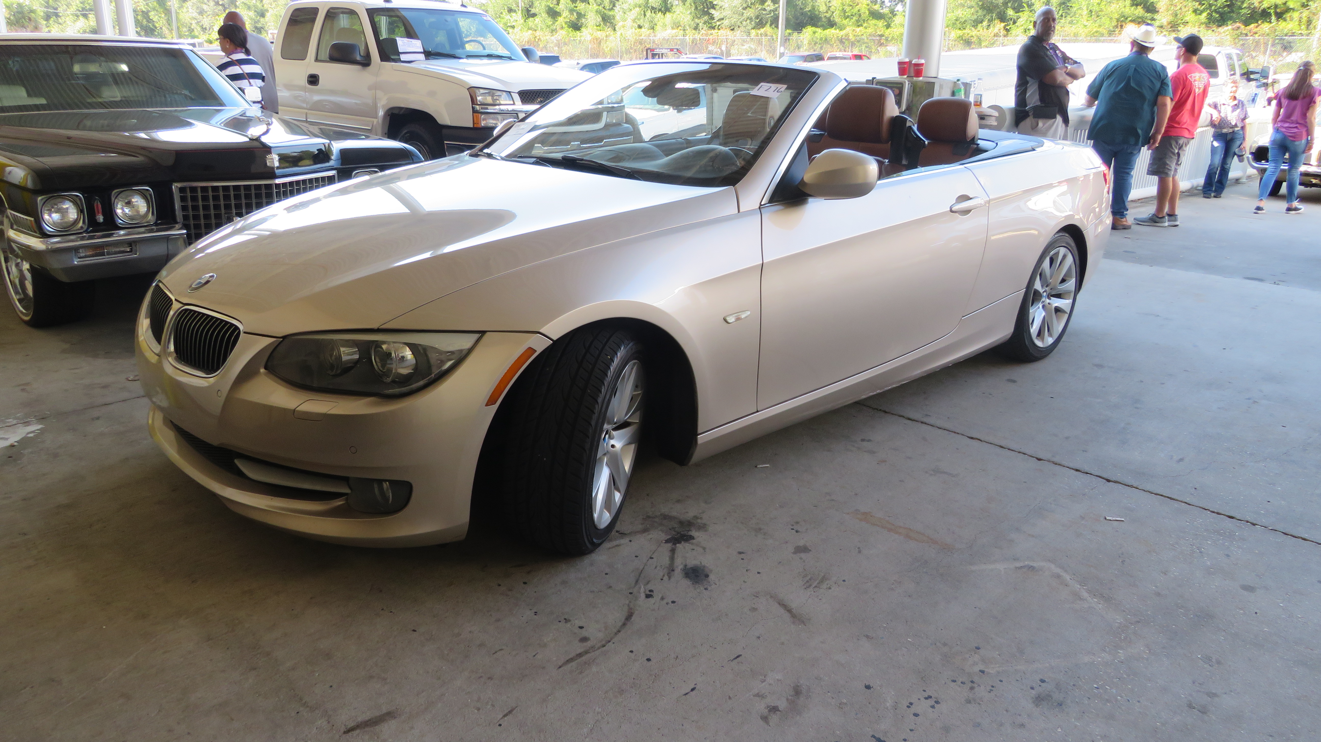 0th Image of a 2012 BMW 328I