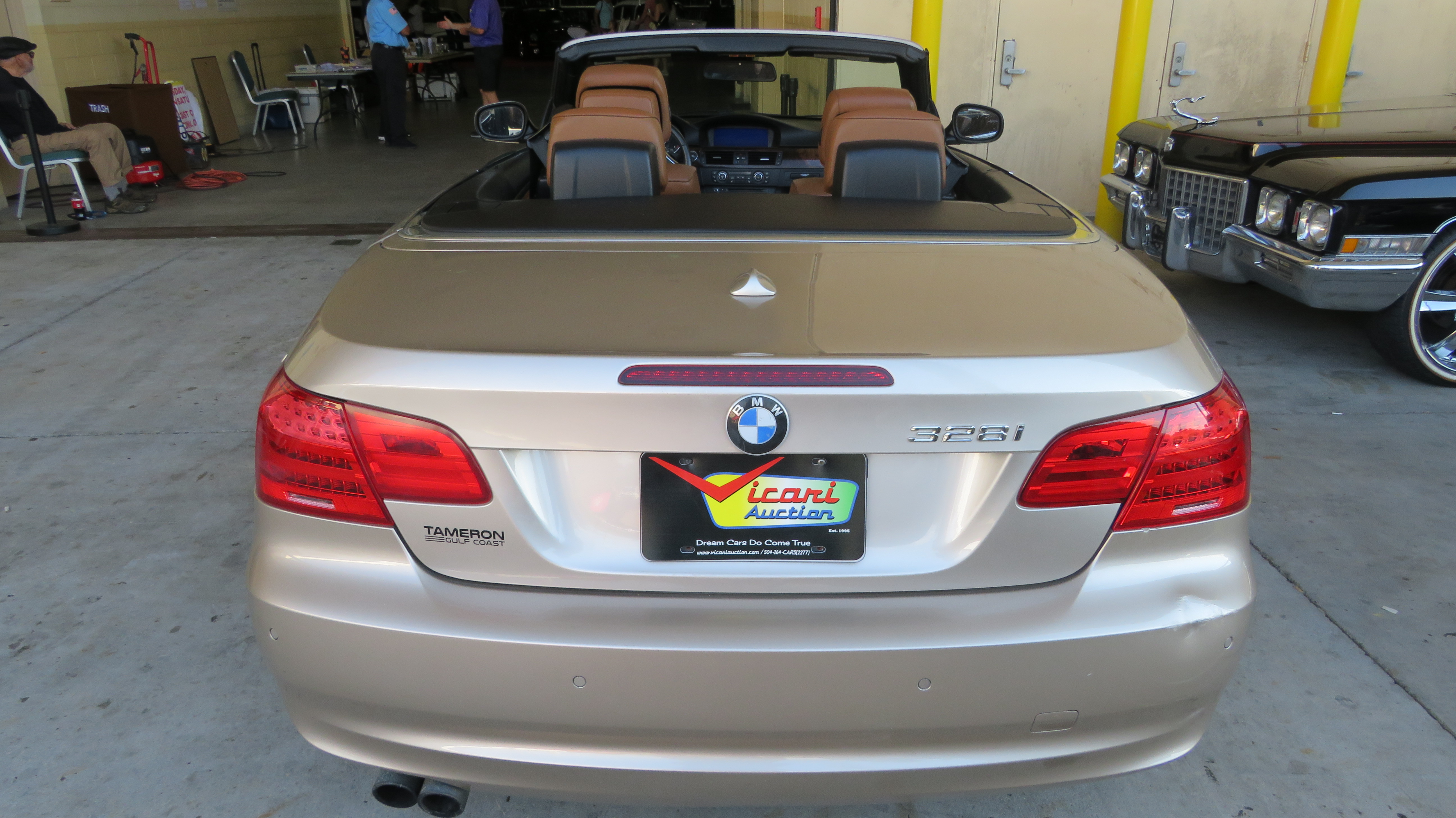 4th Image of a 2012 BMW 328I