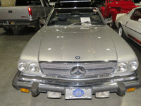Image 3 of 10 of a 1980 MERCEDES SL450