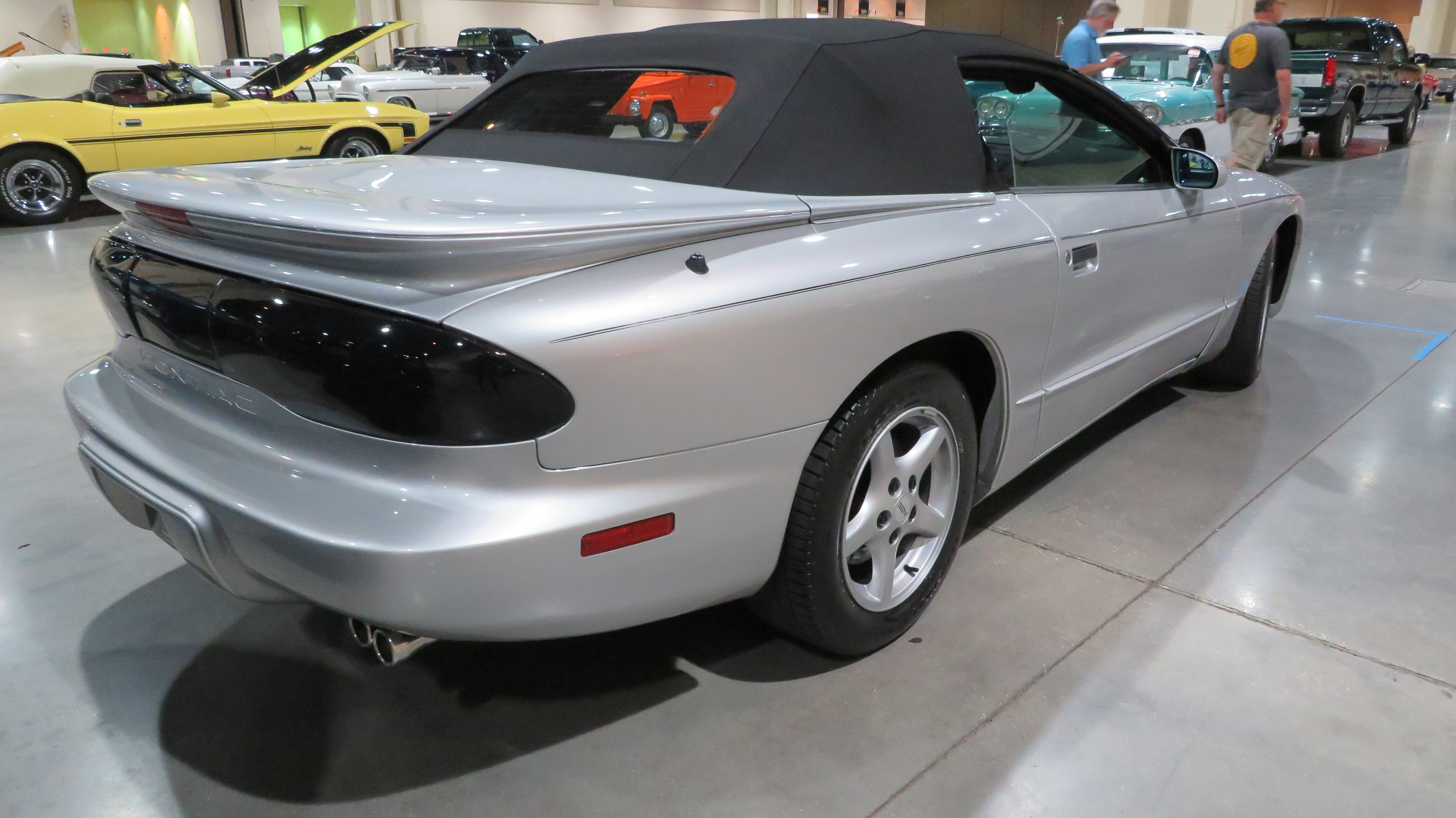 1st Image of a 1995 PONTIAC FIREBIRD