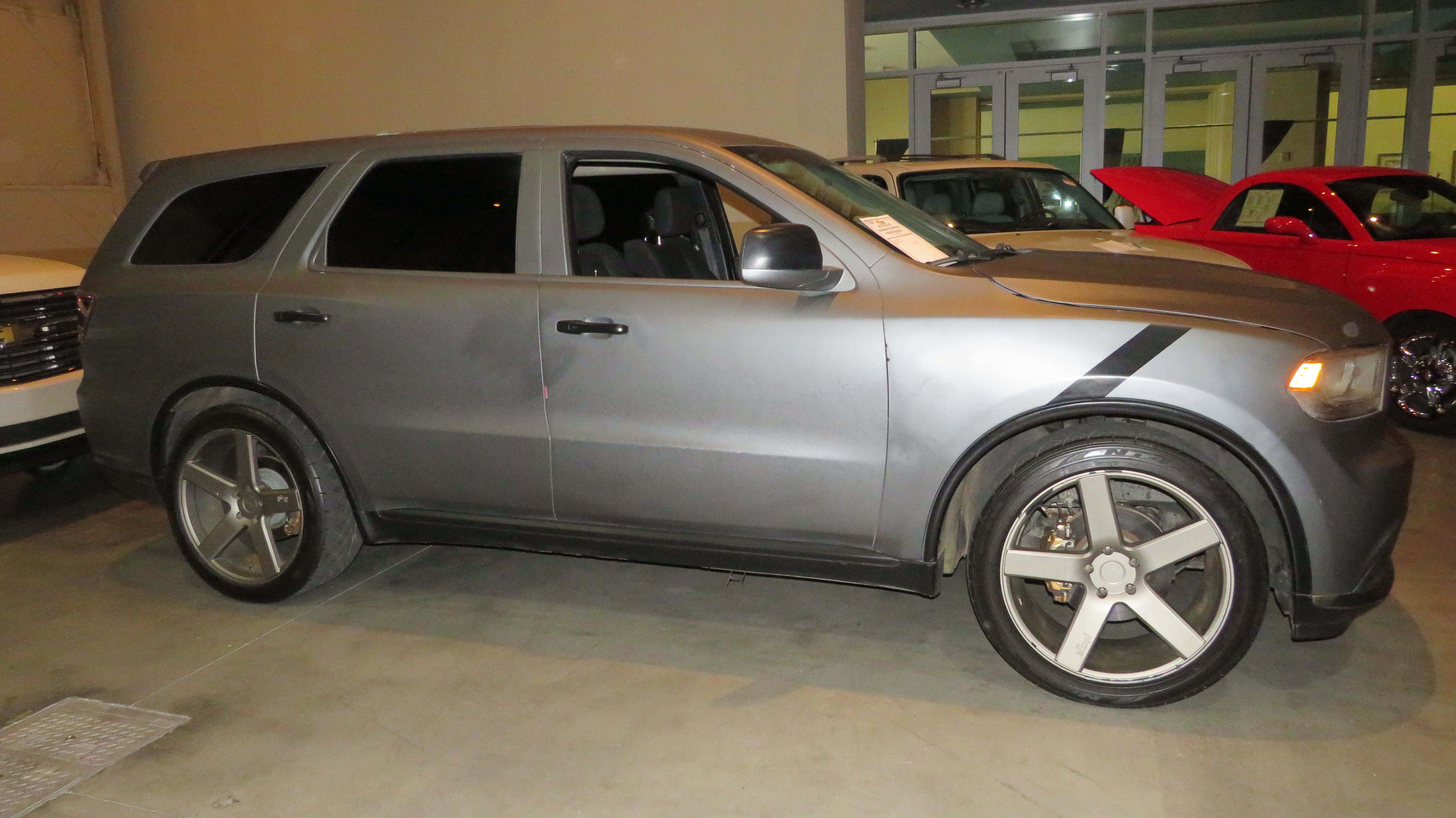 2nd Image of a 2014 DODGE DURANGO EXPRESS