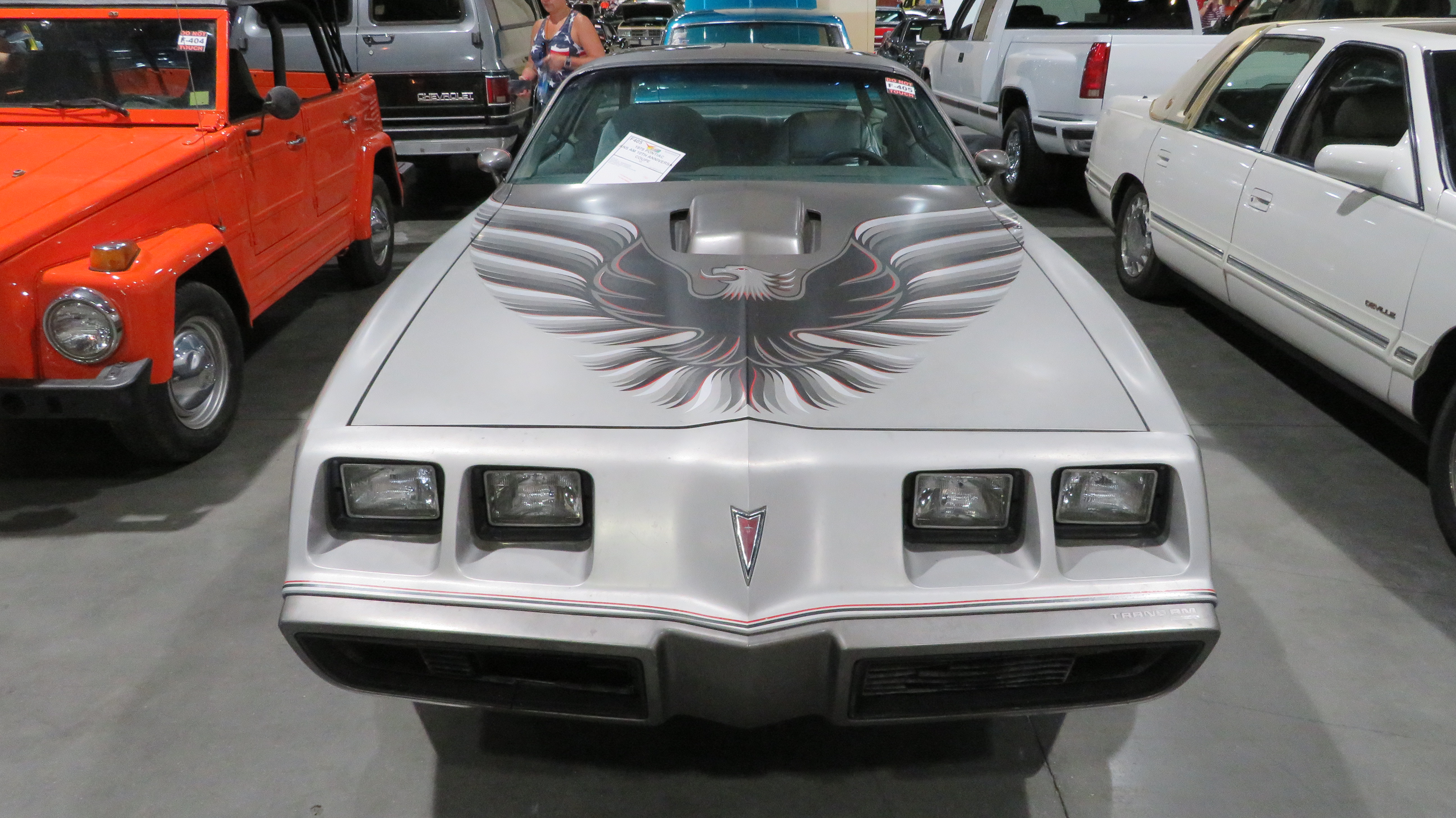 2nd Image of a 1979 PONTIAC TRANS AM 10TH ANNIVERSARY