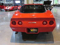 Image 4 of 12 of a 1980 CHEVROLET CORVETTE