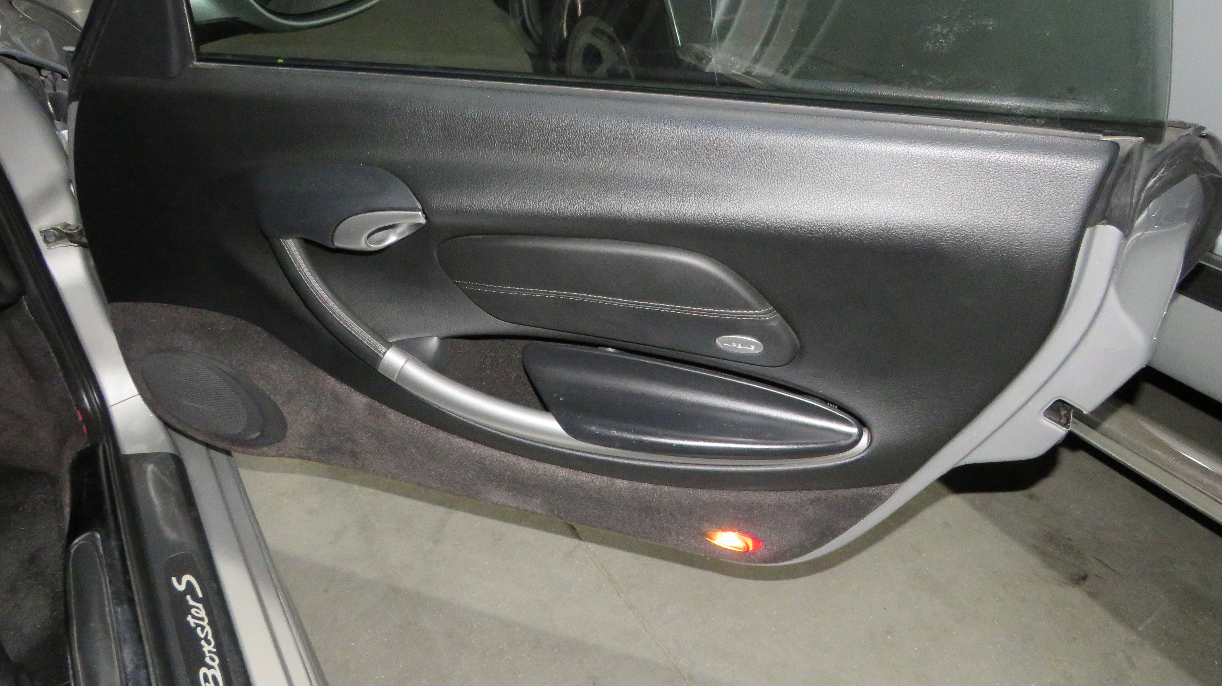 9th Image of a 2001 PORSCHE BOXSTER S