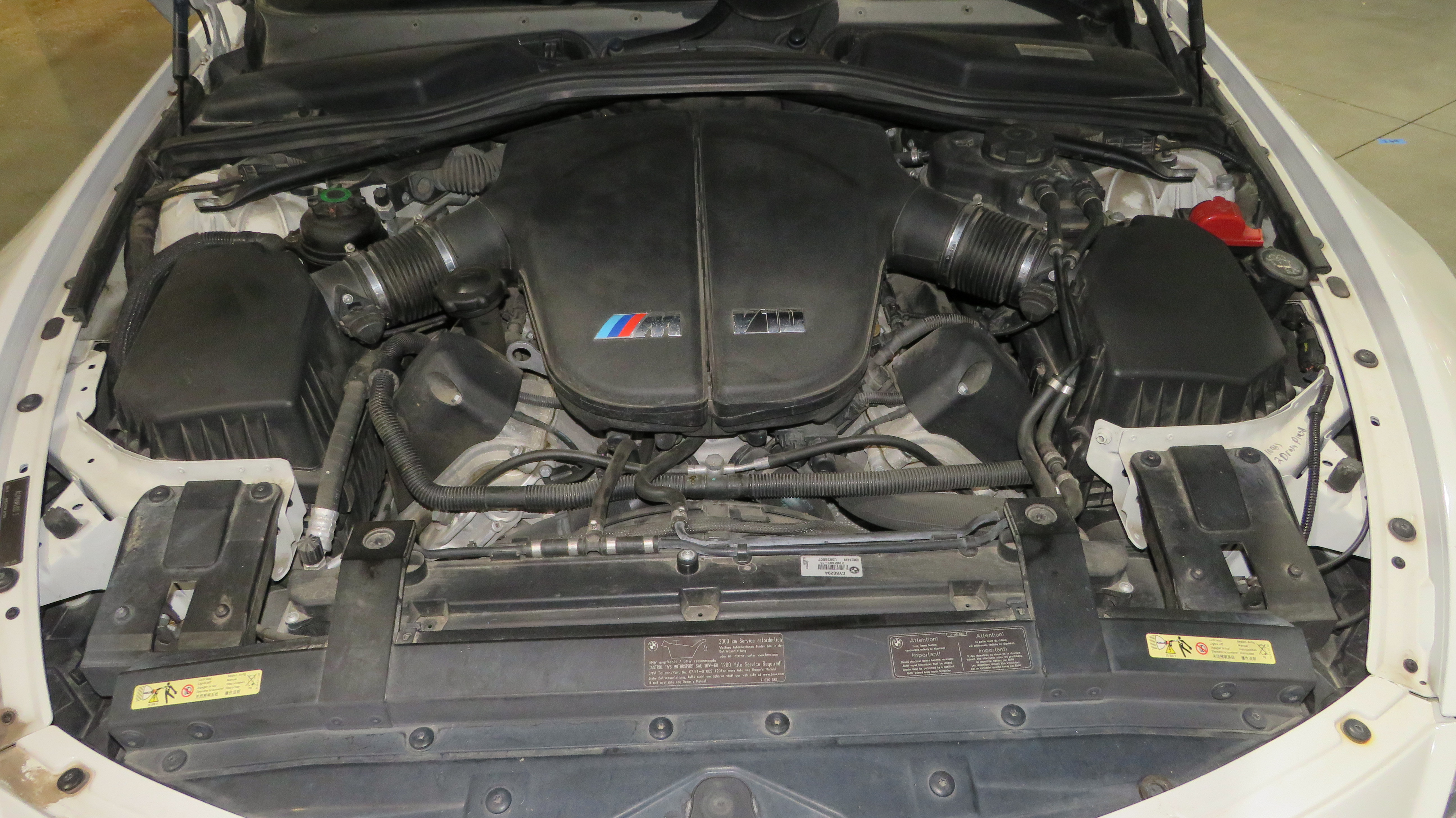 9th Image of a 2010 BMW M6 CABRIO