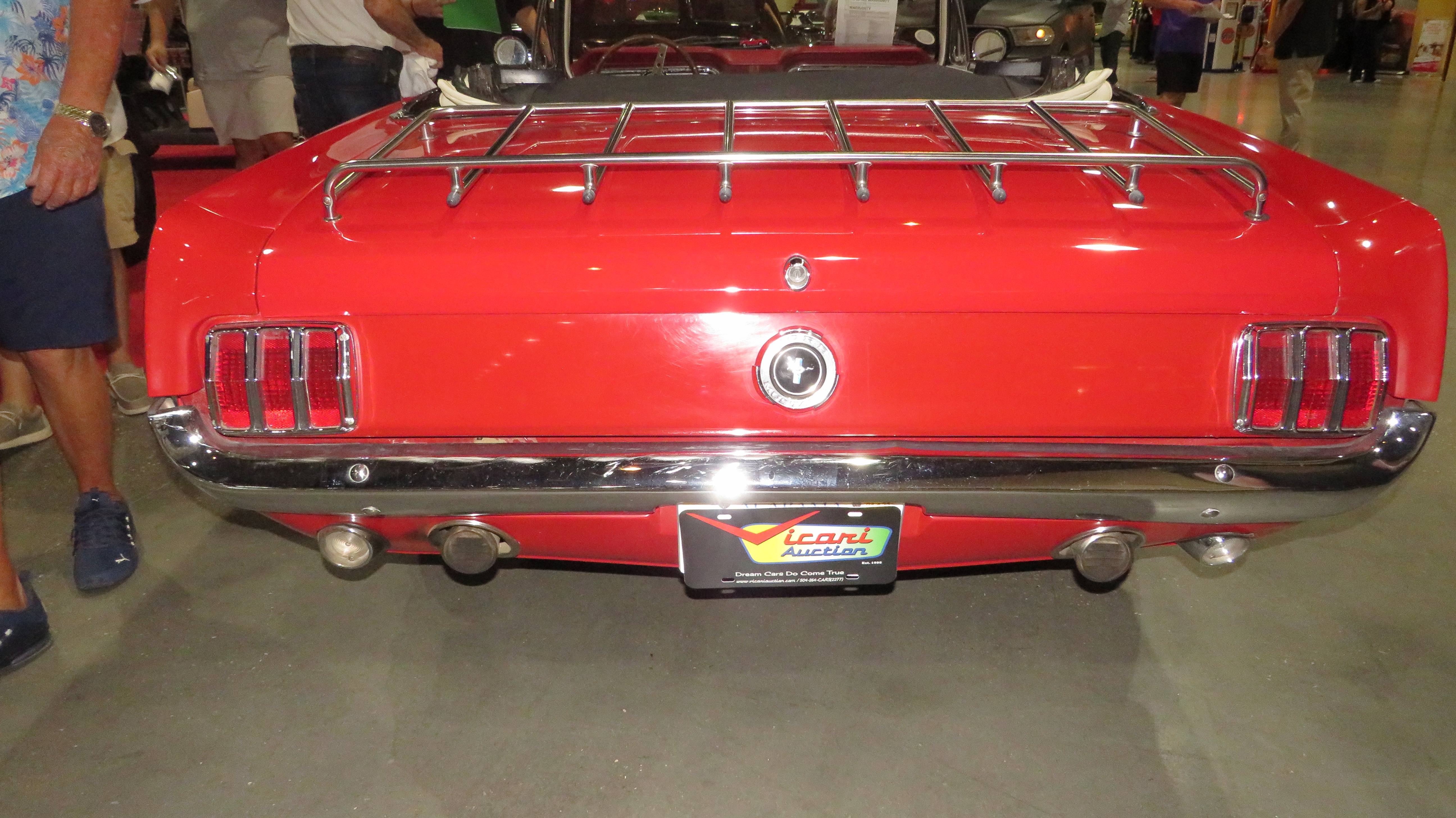 2nd Image of a 1965 FORD MUSTANG