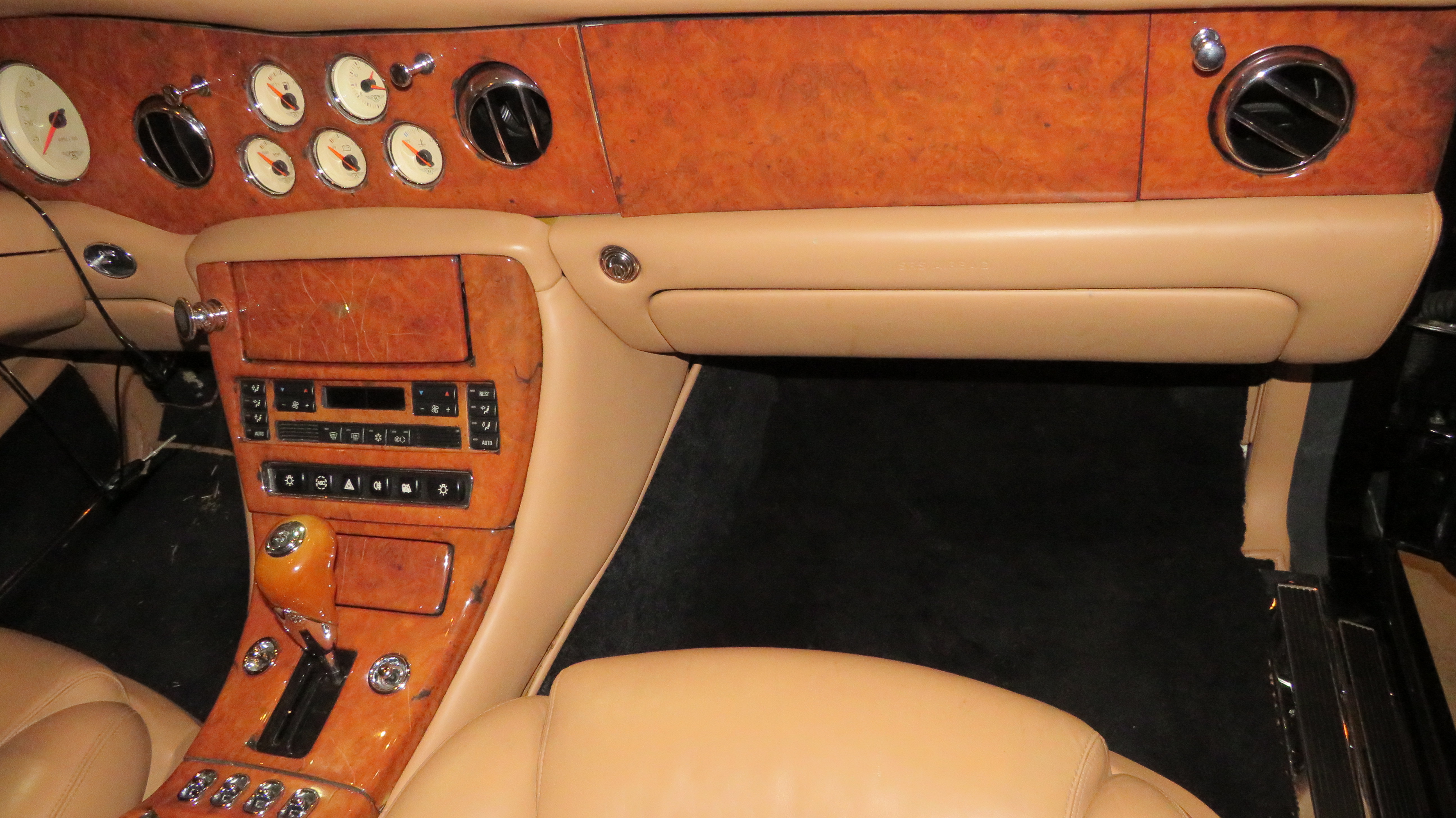 8th Image of a 1999 BENTLEY ARNAGE GREEN LABEL