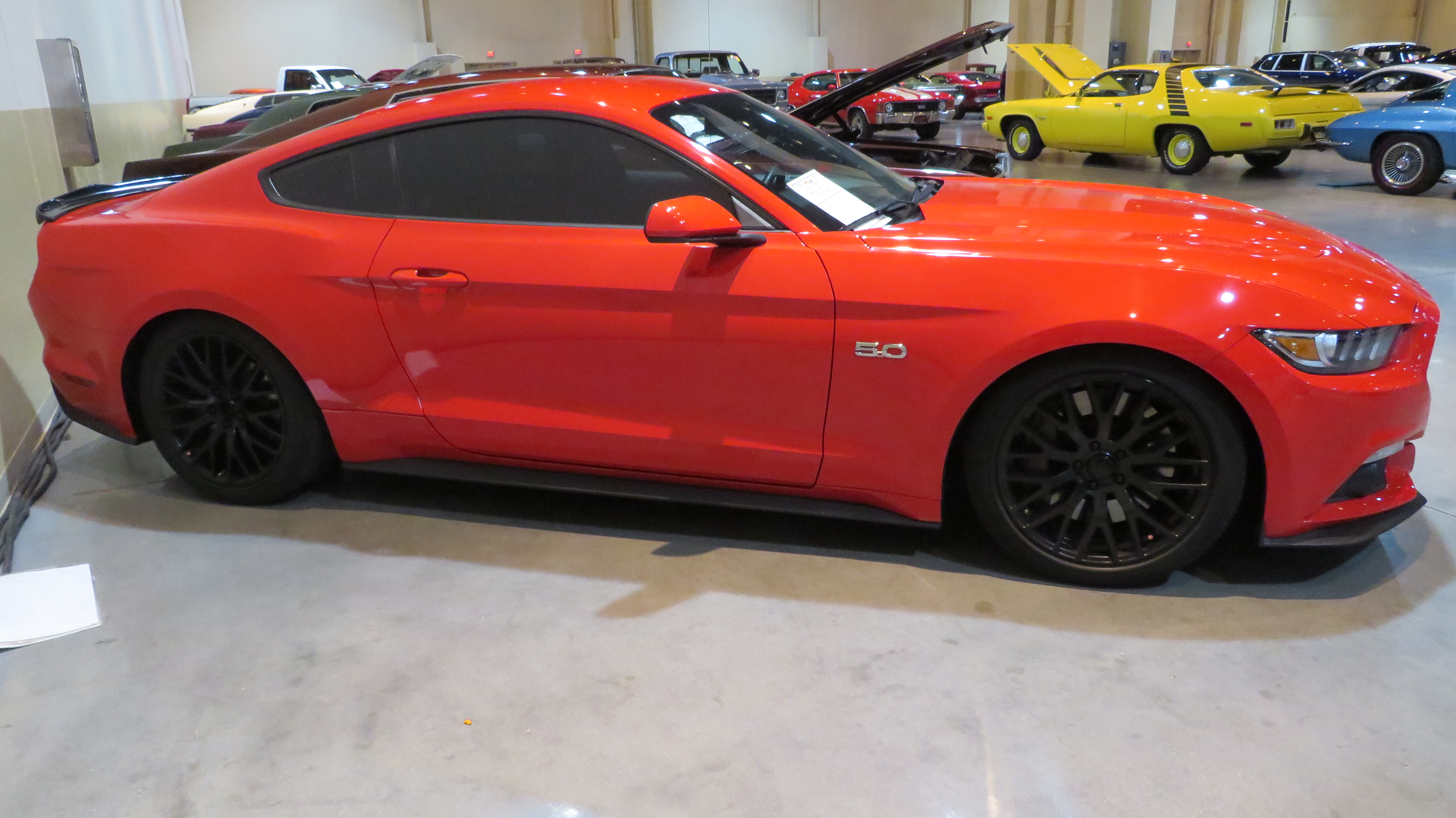 2nd Image of a 2015 FORD MUSTANG GT