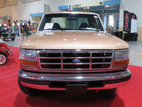 Image 3 of 13 of a 1995 FORD F-250 XLT