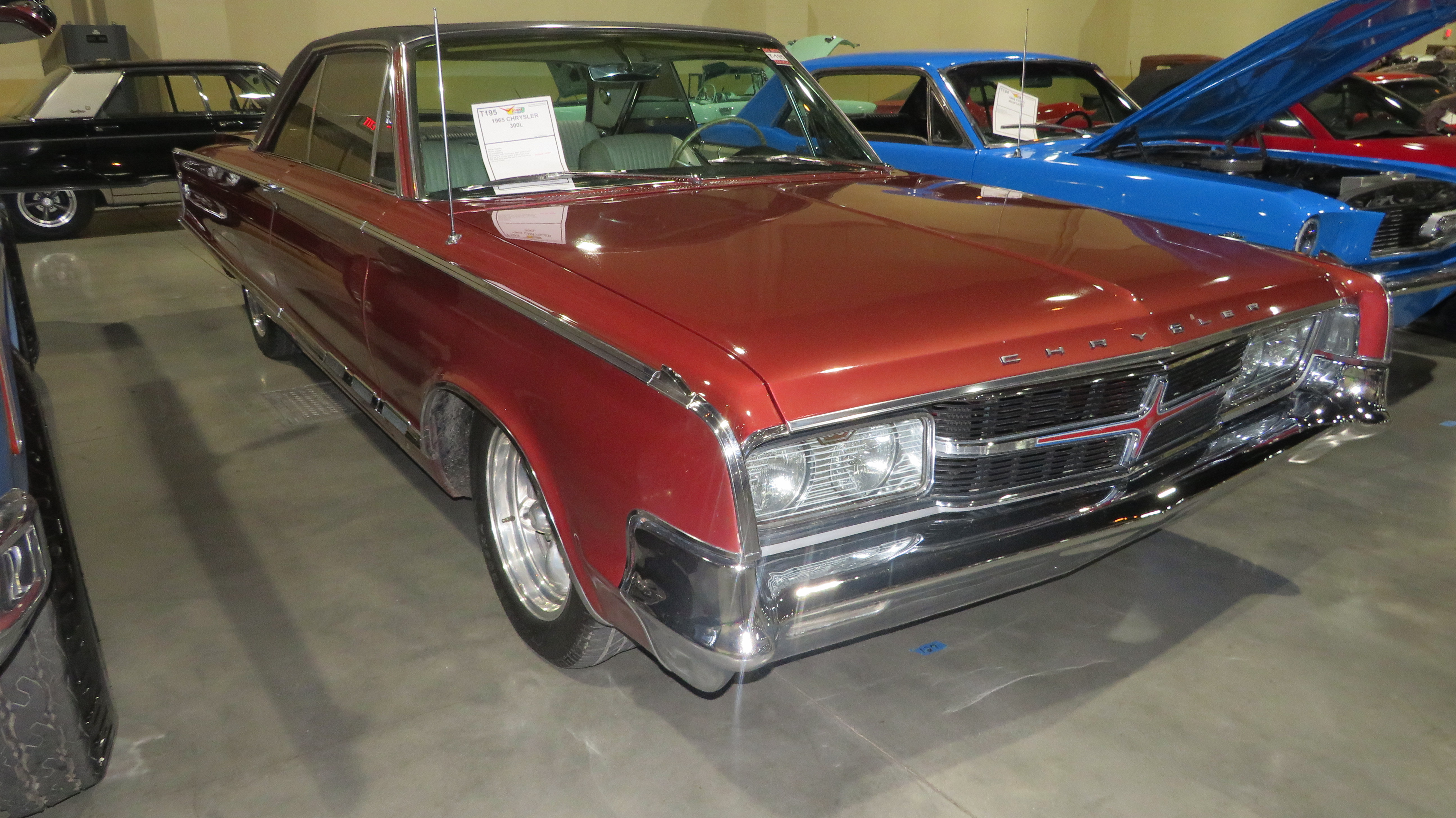 1st Image of a 1965 CHRYSLER 300L