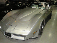 Image 2 of 10 of a 1980 CHEVROLET CORVETTE