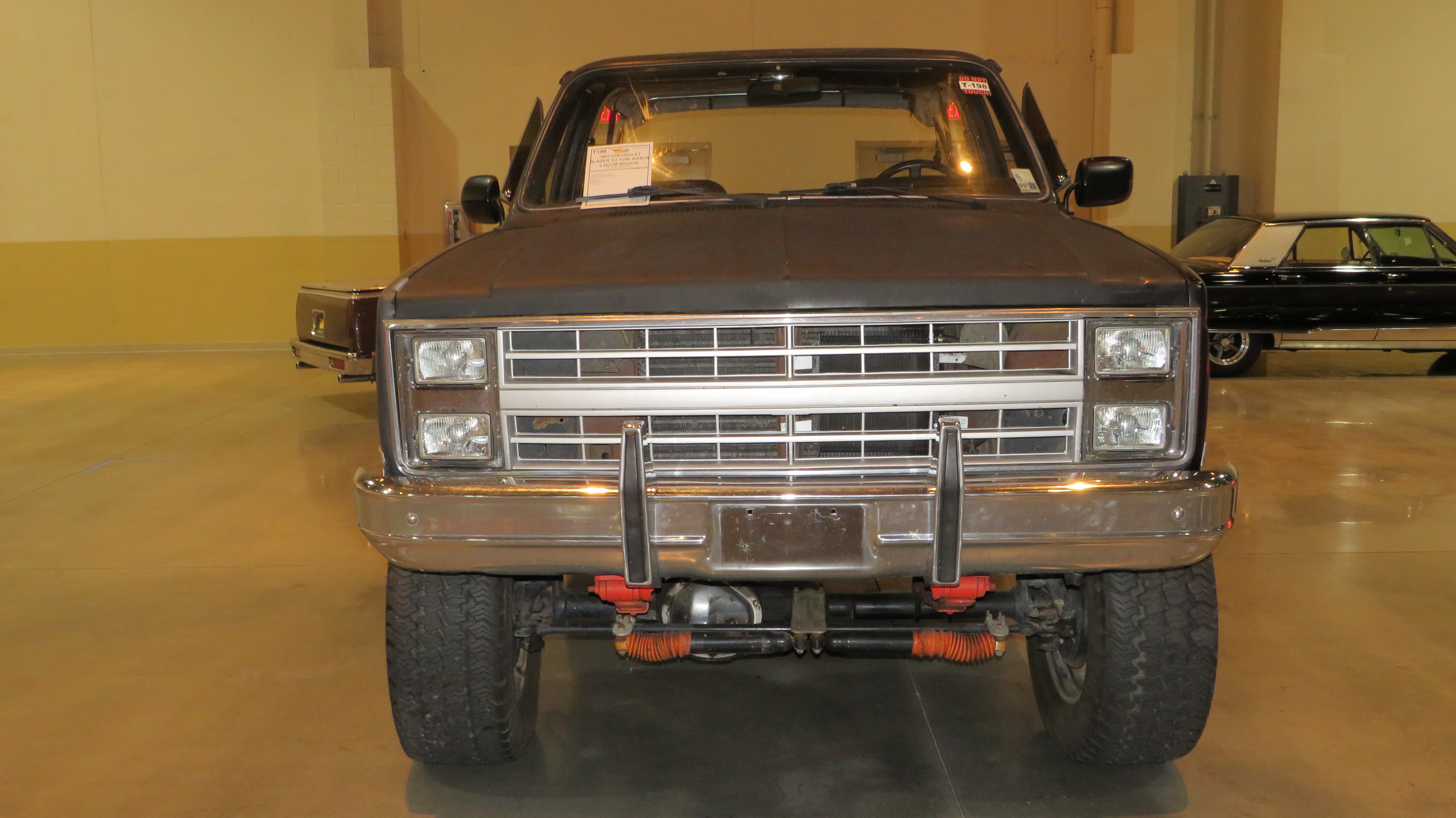 0th Image of a 1985 CHEVROLET BLAZER 1/2 TON; K5/K10