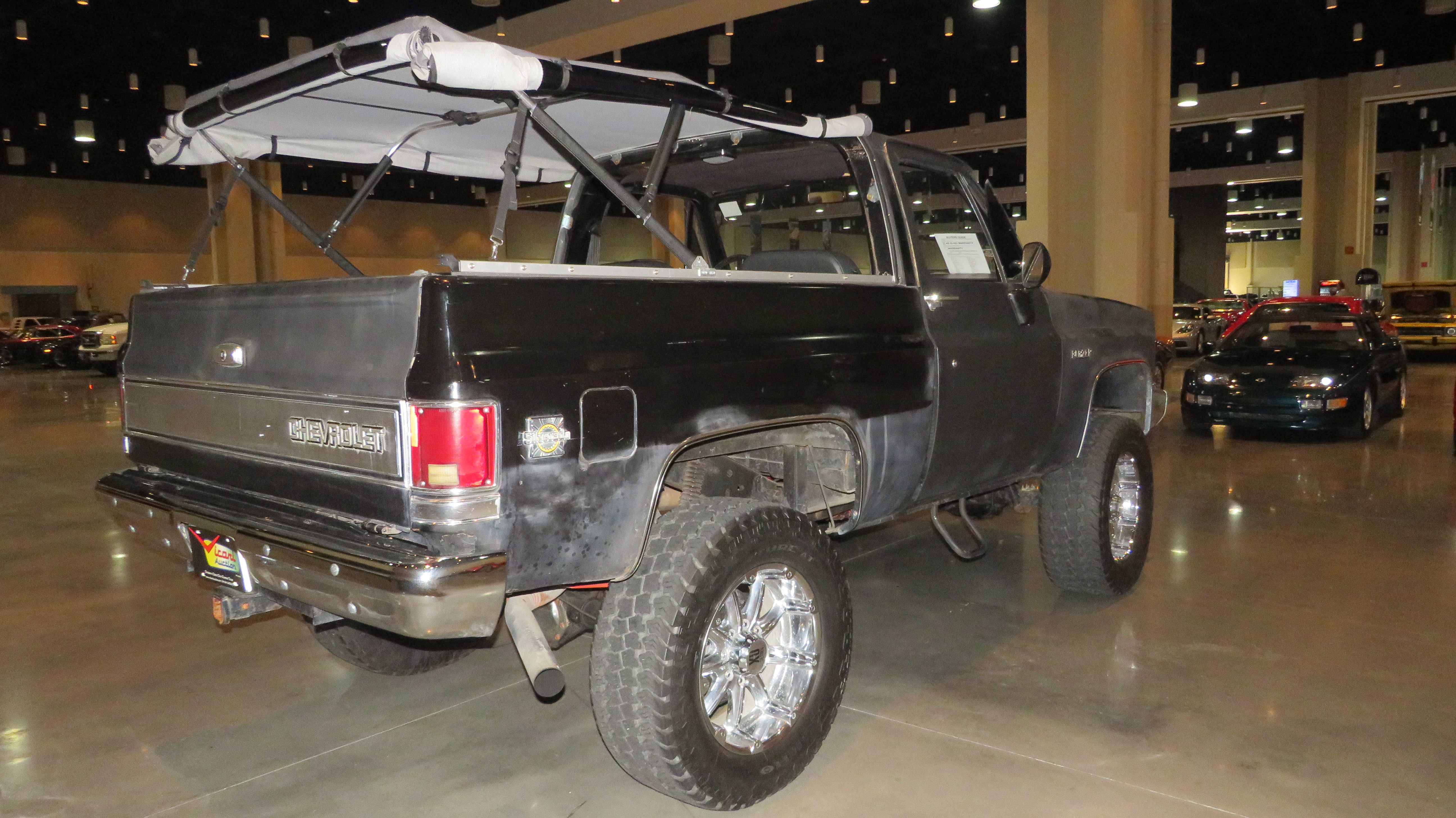 11th Image of a 1985 CHEVROLET BLAZER 1/2 TON; K5/K10