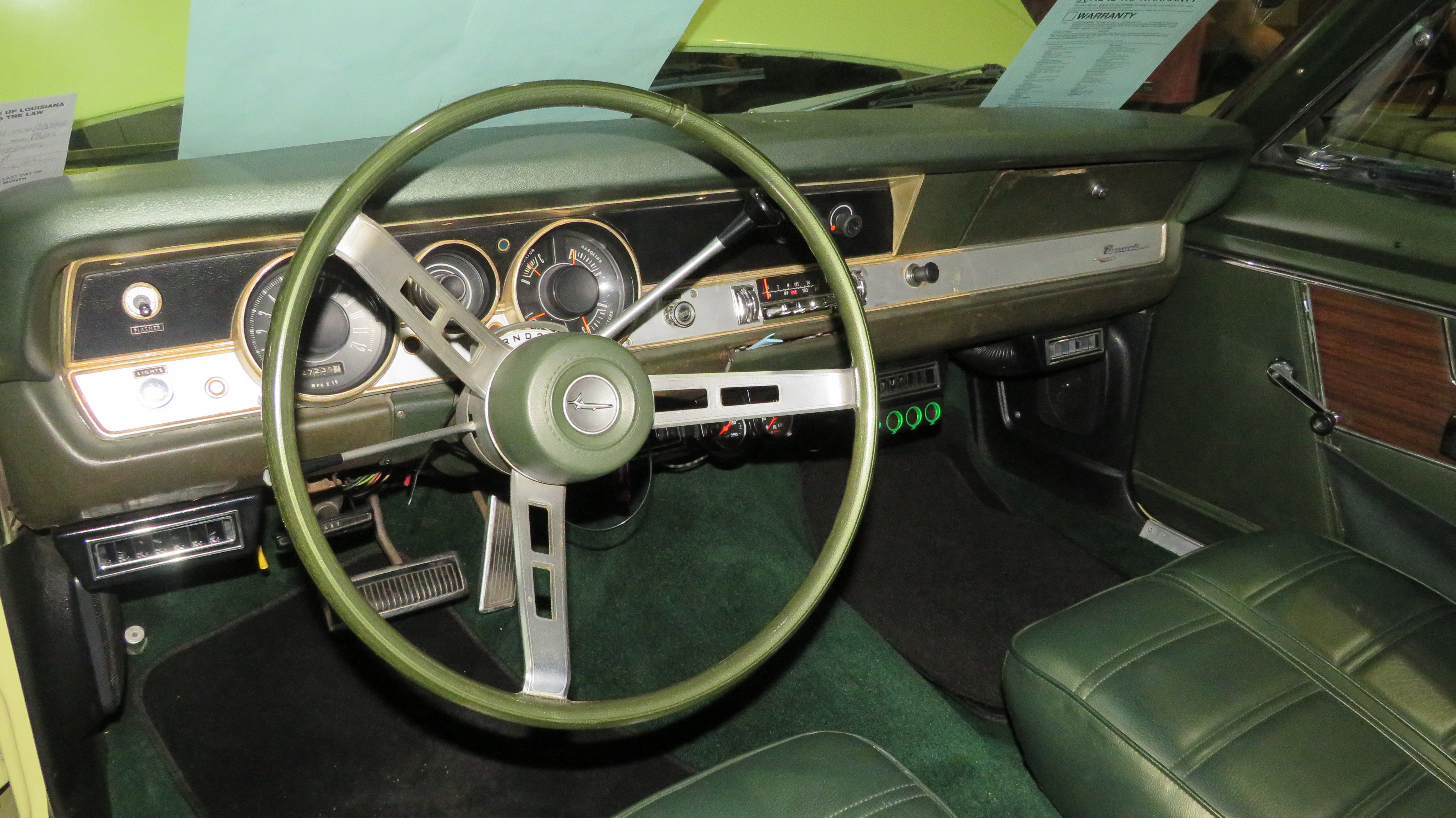 3rd Image of a 1969 PLYMOUTH BARRACUDA