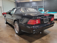 Image 5 of 21 of a 2001 MERCEDES-BENZ SL500