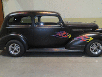 Image 3 of 10 of a 1935 PONTIAC CUSTOM