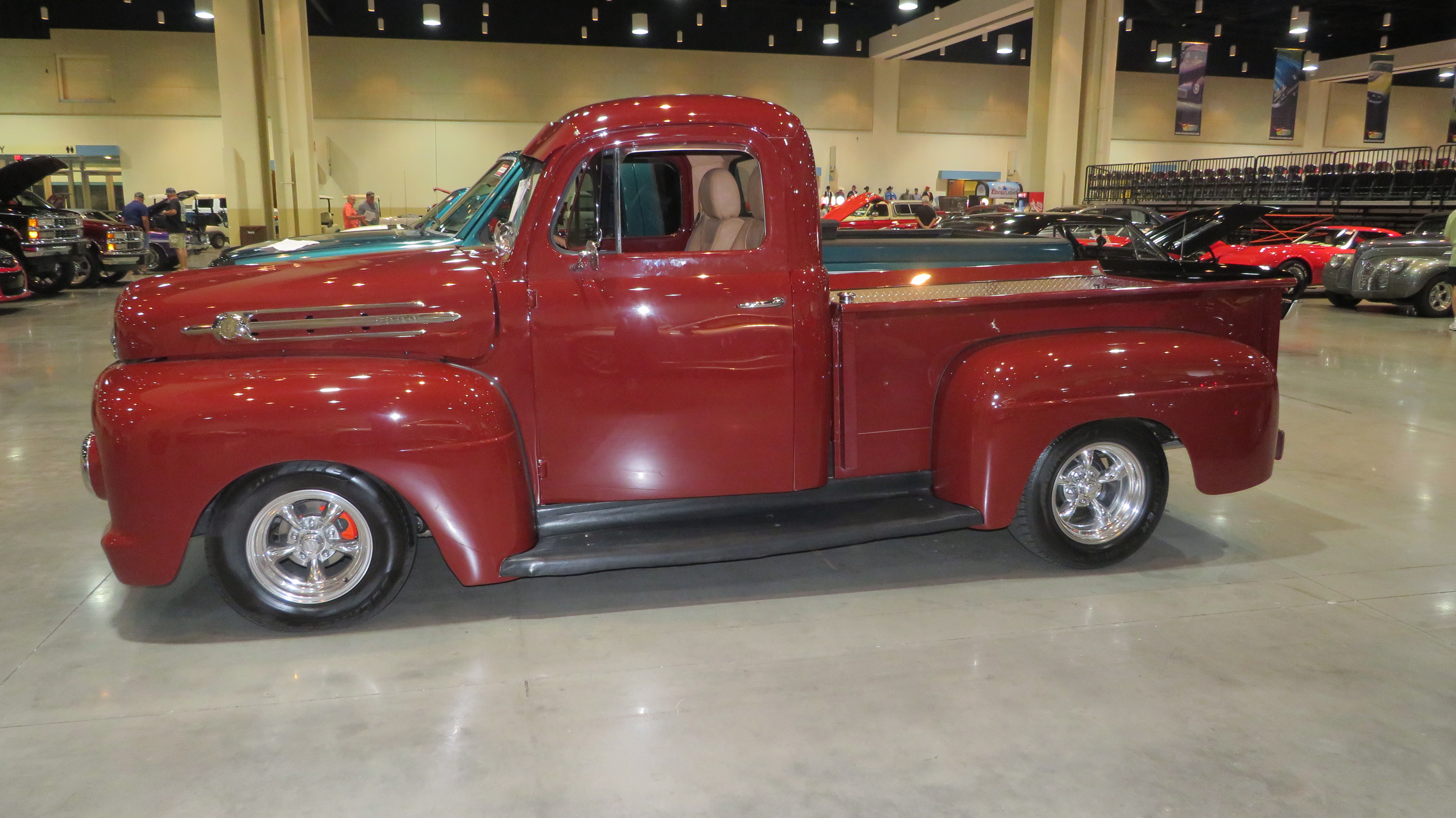 2nd Image of a 1952 FORD F1