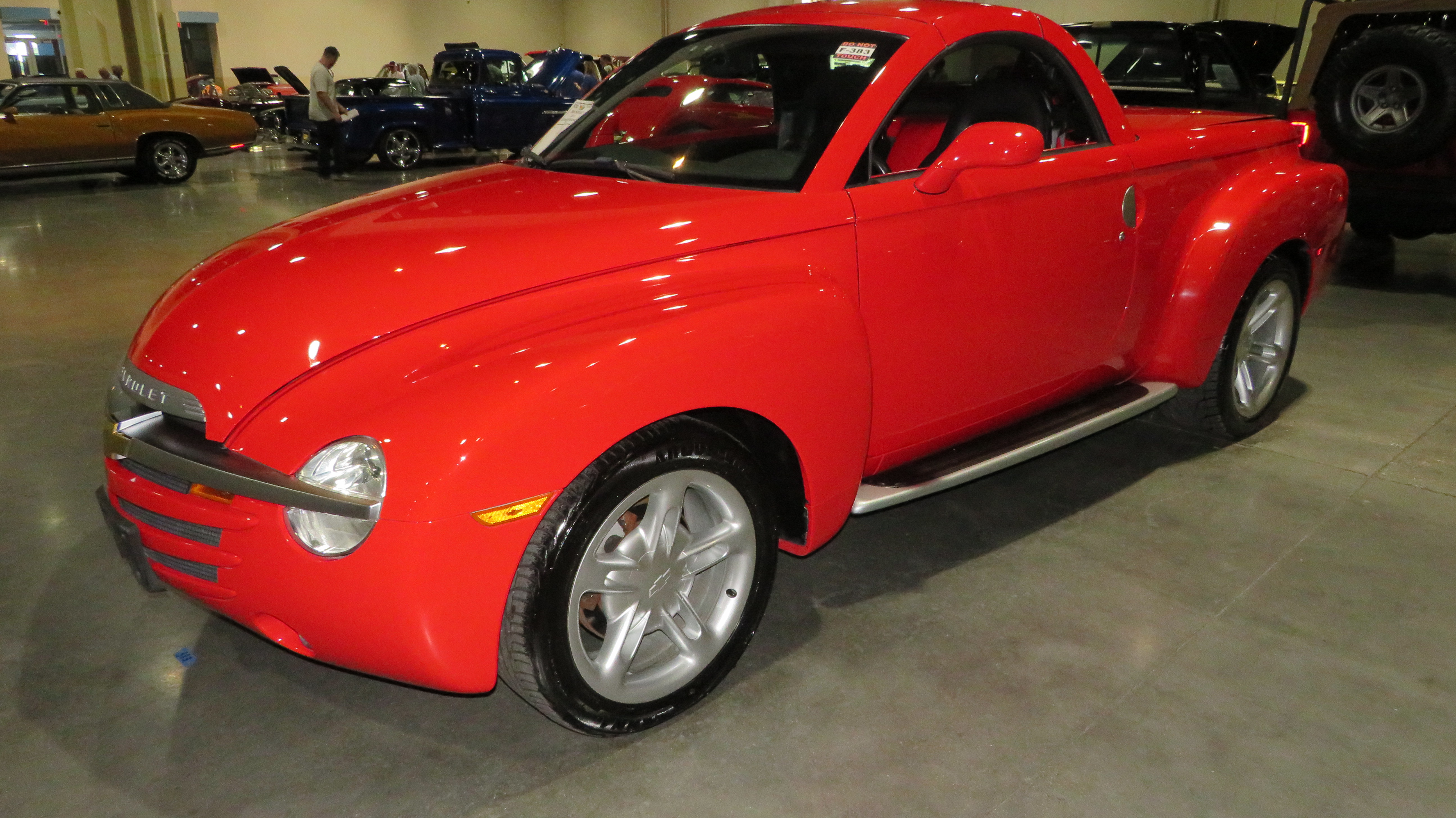 0th Image of a 2003 CHEVROLET SSR LS