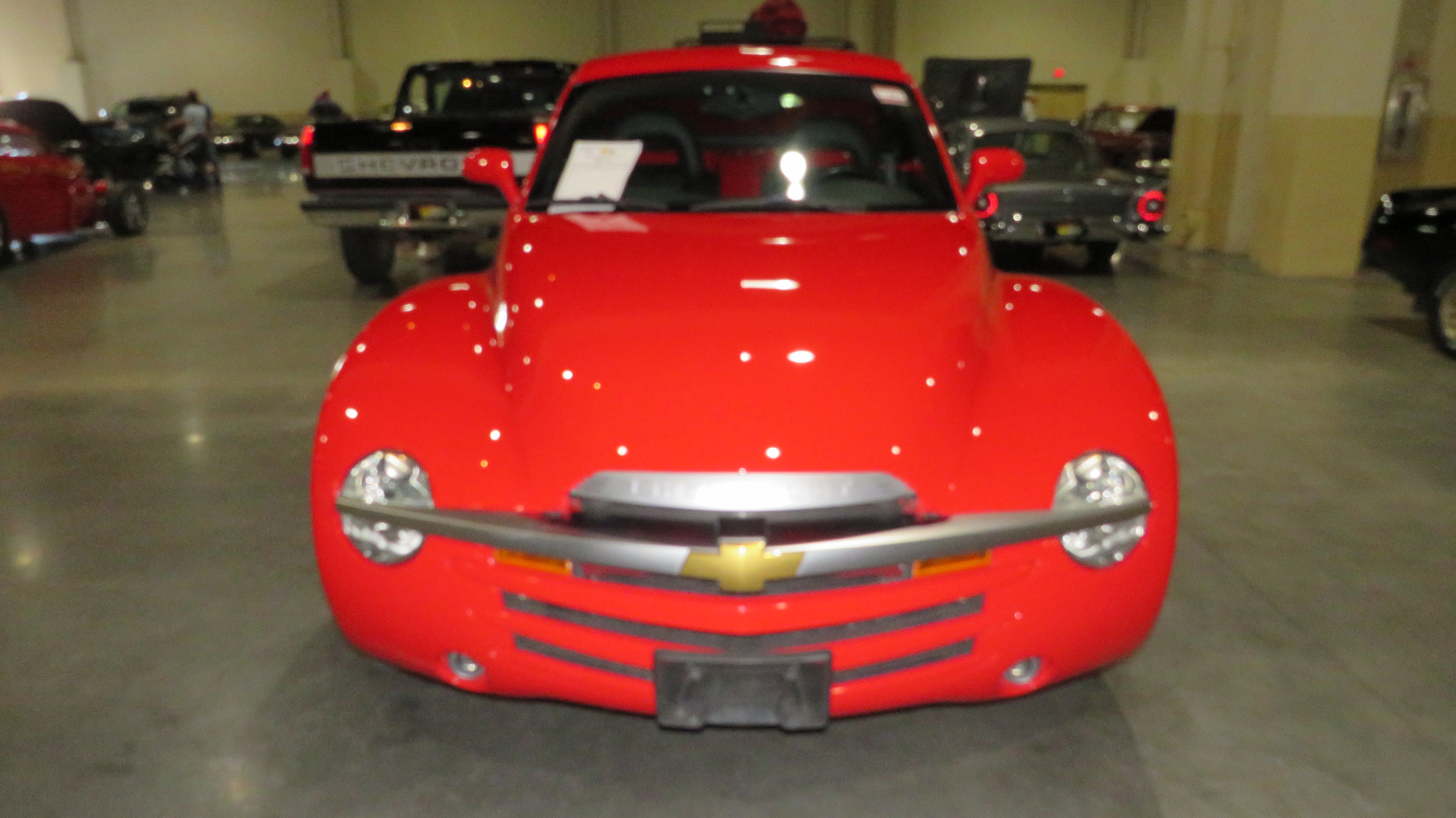 2nd Image of a 2003 CHEVROLET SSR LS