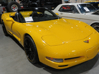 Image 2 of 11 of a 2002 CHEVROLET CORVETTE