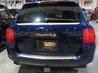 Image 7 of 8 of a 2004 PORSCHE CAYENNE S