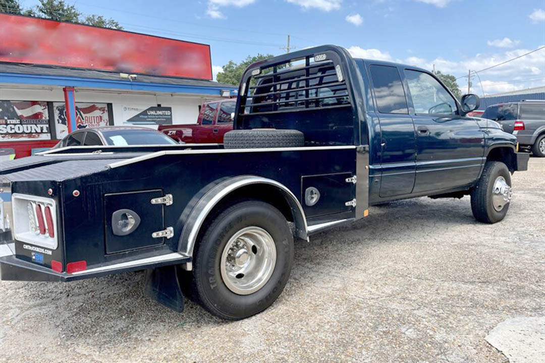 3rd Image of a 1998 DODGE RAM PICKUP 3500