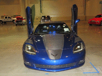 Image 11 of 16 of a 2005 CHEVROLET CORVETTE