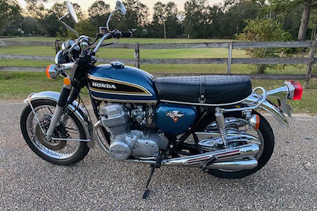 3rd Image of a 1975 HONDA CB750