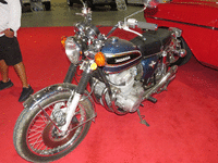 Image 5 of 11 of a 1975 HONDA CB750