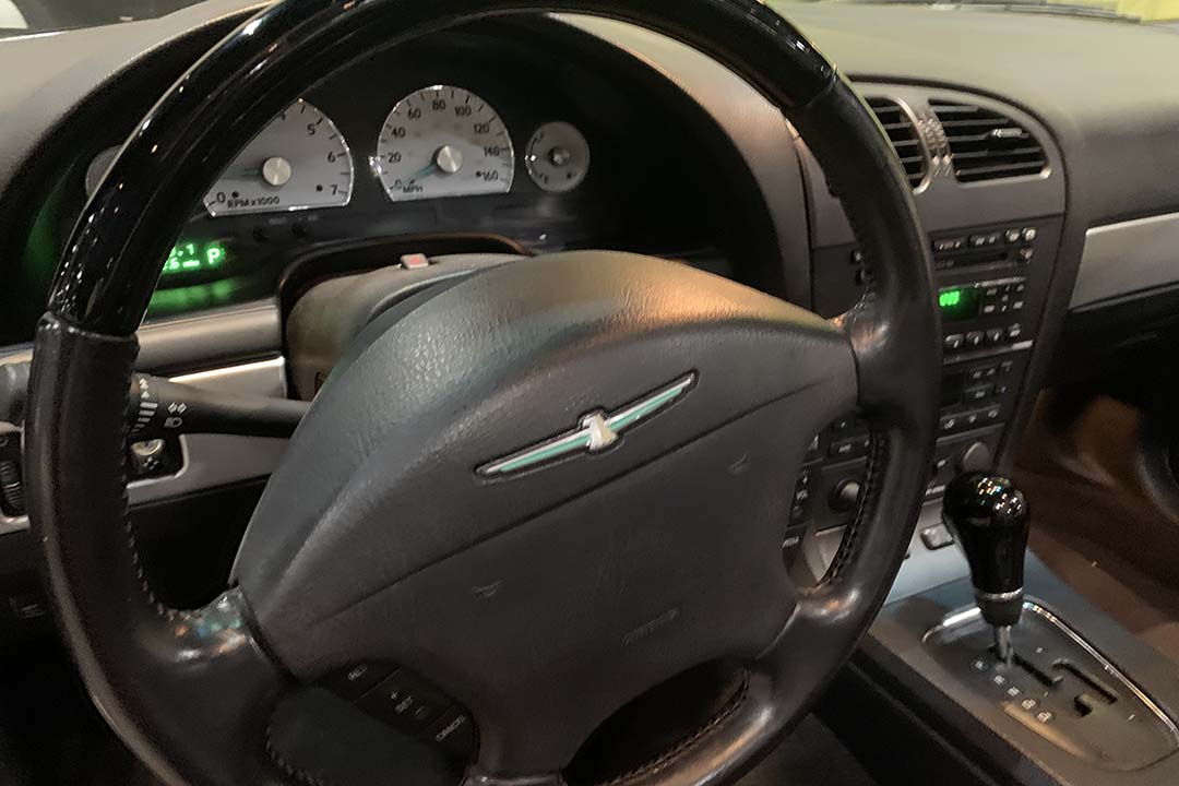 17th Image of a 2003 FORD THUNDERBIRD