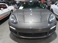 Image 3 of 12 of a 2014 PORSCHE PANAMERA