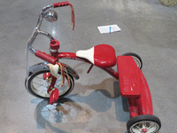 Image 2 of 4 of a N/A RADIO FLYER VINTAGE CHILDRENS