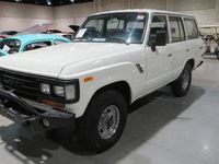 Image 2 of 11 of a 1988 TOYOTA LAND CRUISER