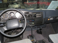 Image 4 of 11 of a 1988 TOYOTA LAND CRUISER