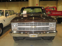 Image 1 of 13 of a 1986 CHEVROLET K10