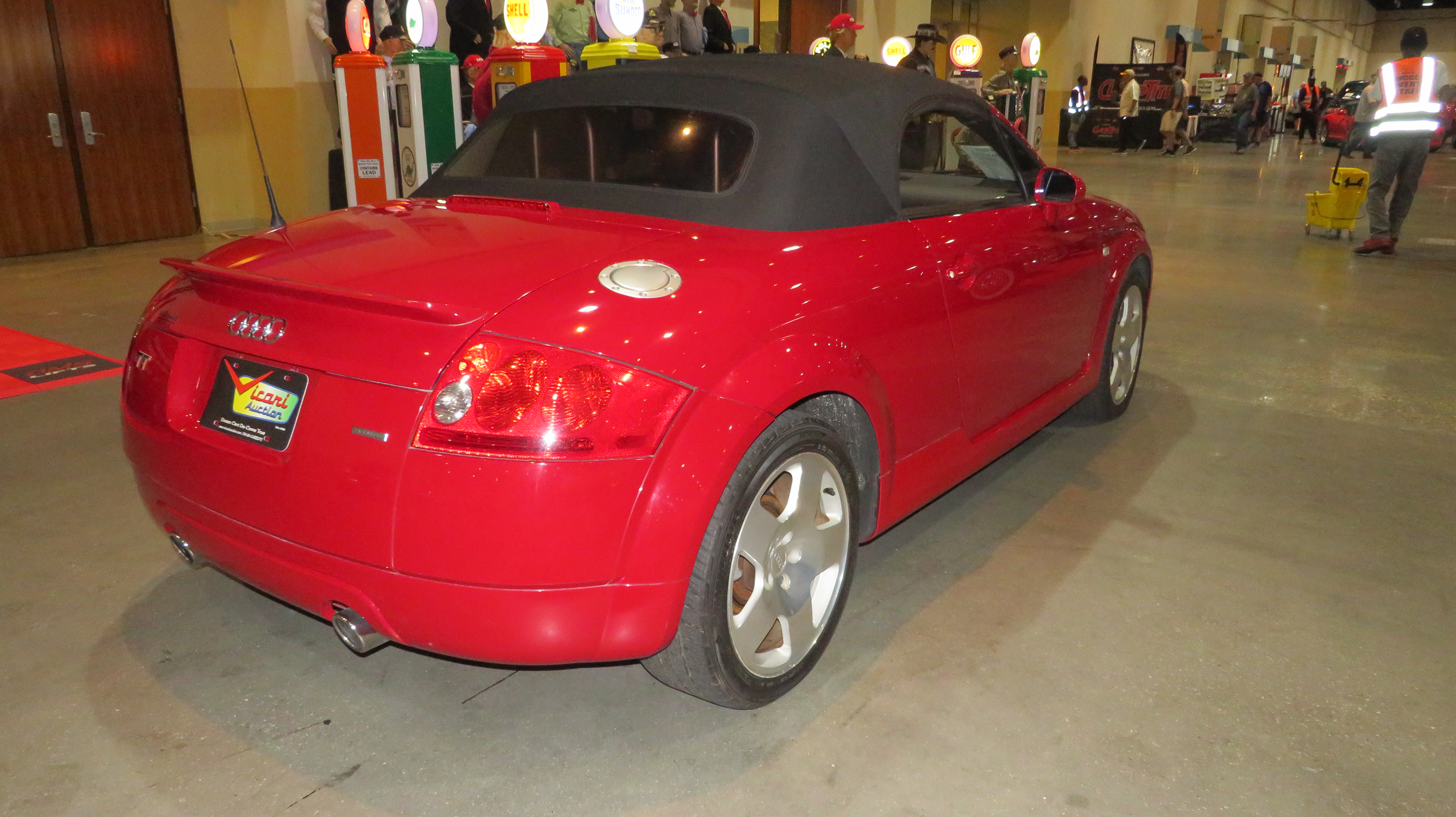 9th Image of a 2001 AUDI TT ROADSTER QUATTRO